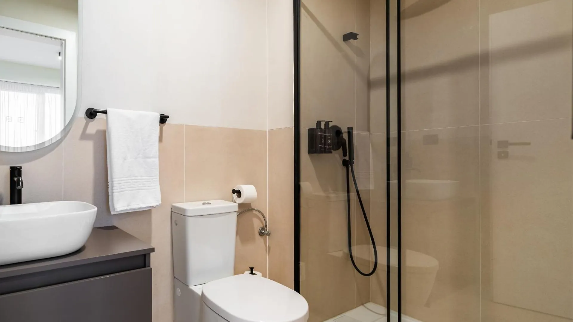 Old Town Apartments By Olala Homes Bucharest