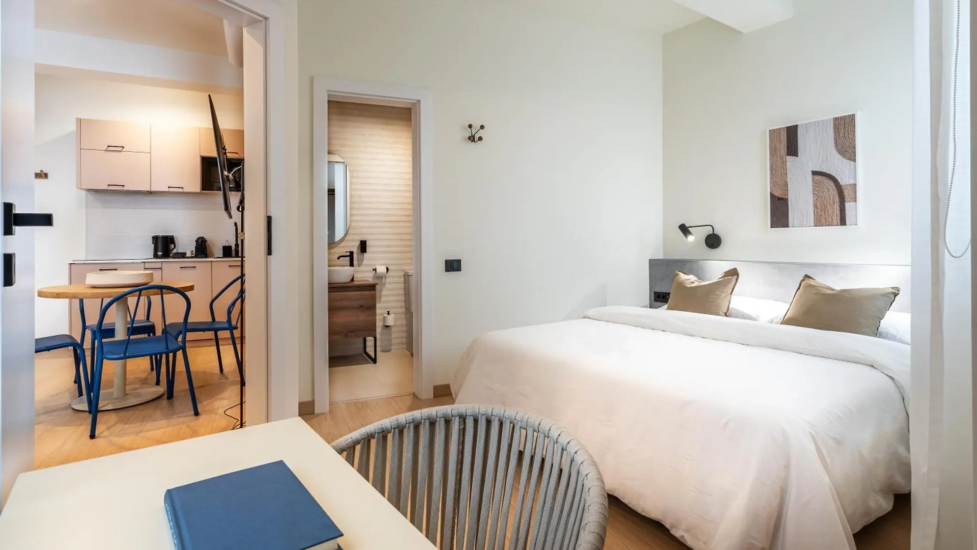 Old Town Apartments By Olala Homes Bucharest