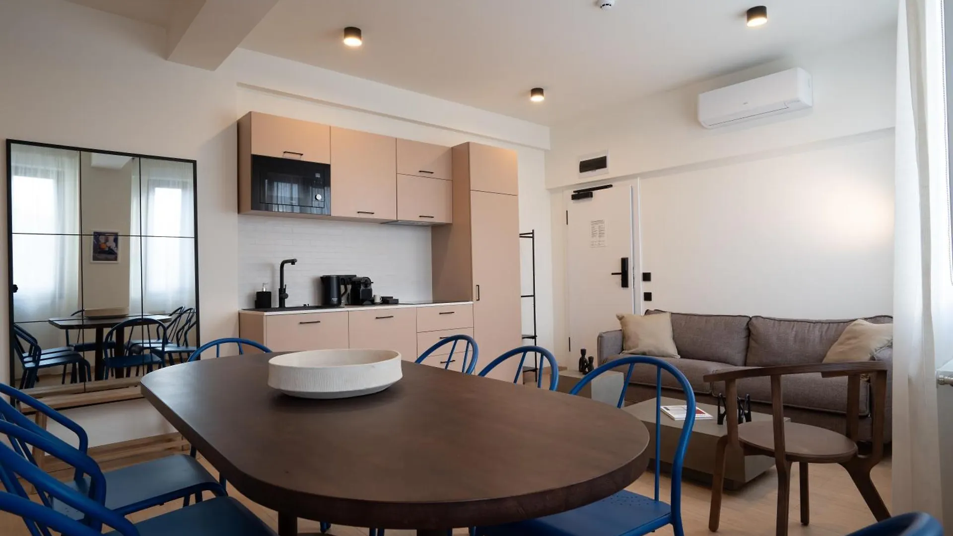 Old Town Apartments By Olala Homes Bucharest