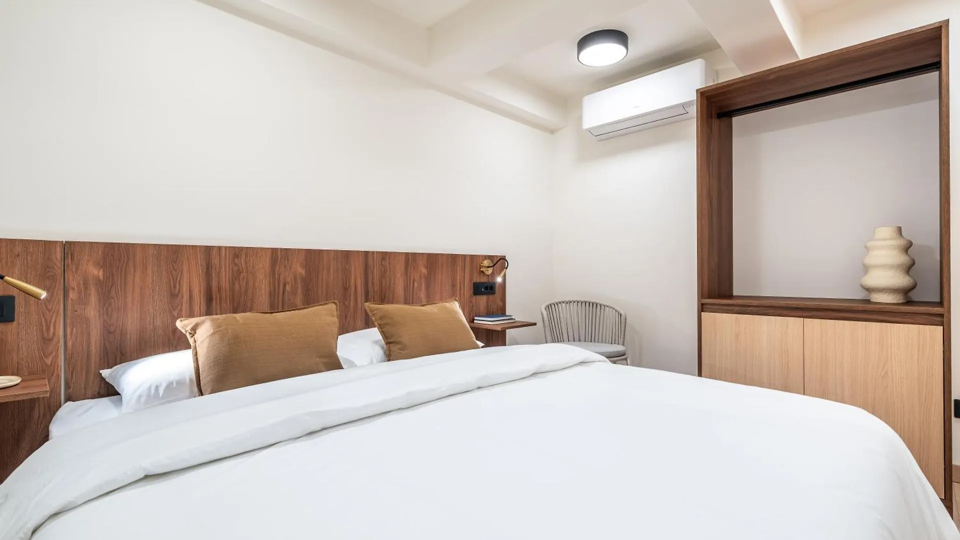 Old Town Apartments By Olala Homes Bucharest