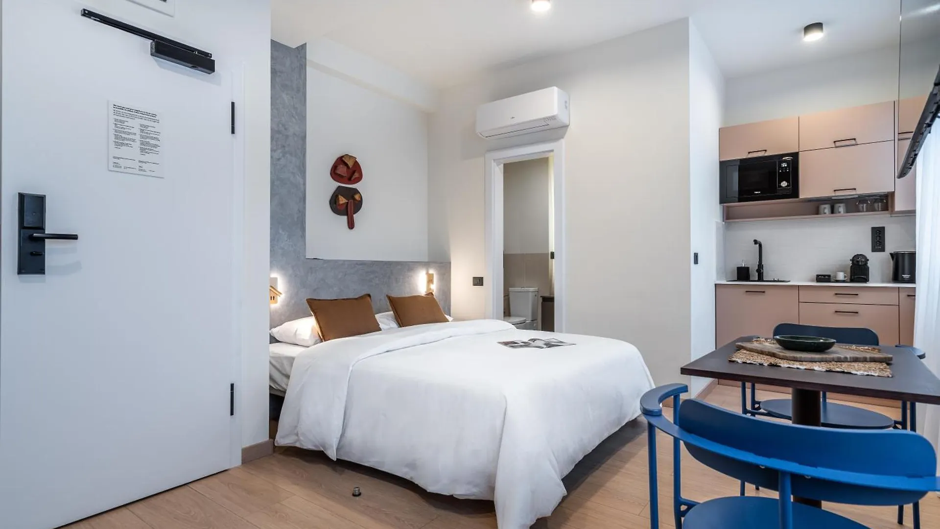Old Town Apartments By Olala Homes Bucharest