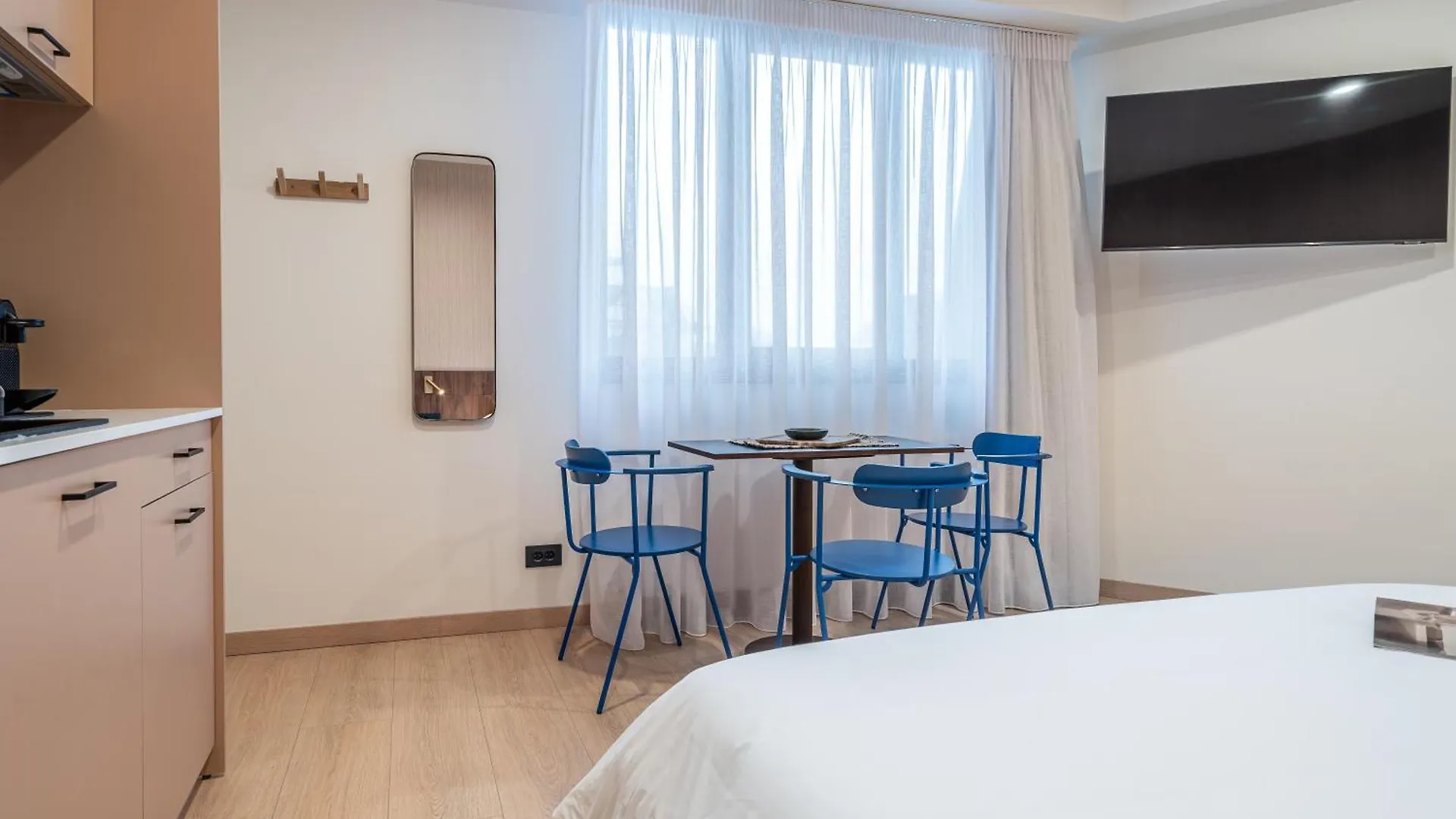 Old Town Apartments By Olala Homes Bucharest Romania